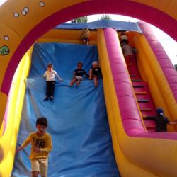 Descent of the inflatable slide